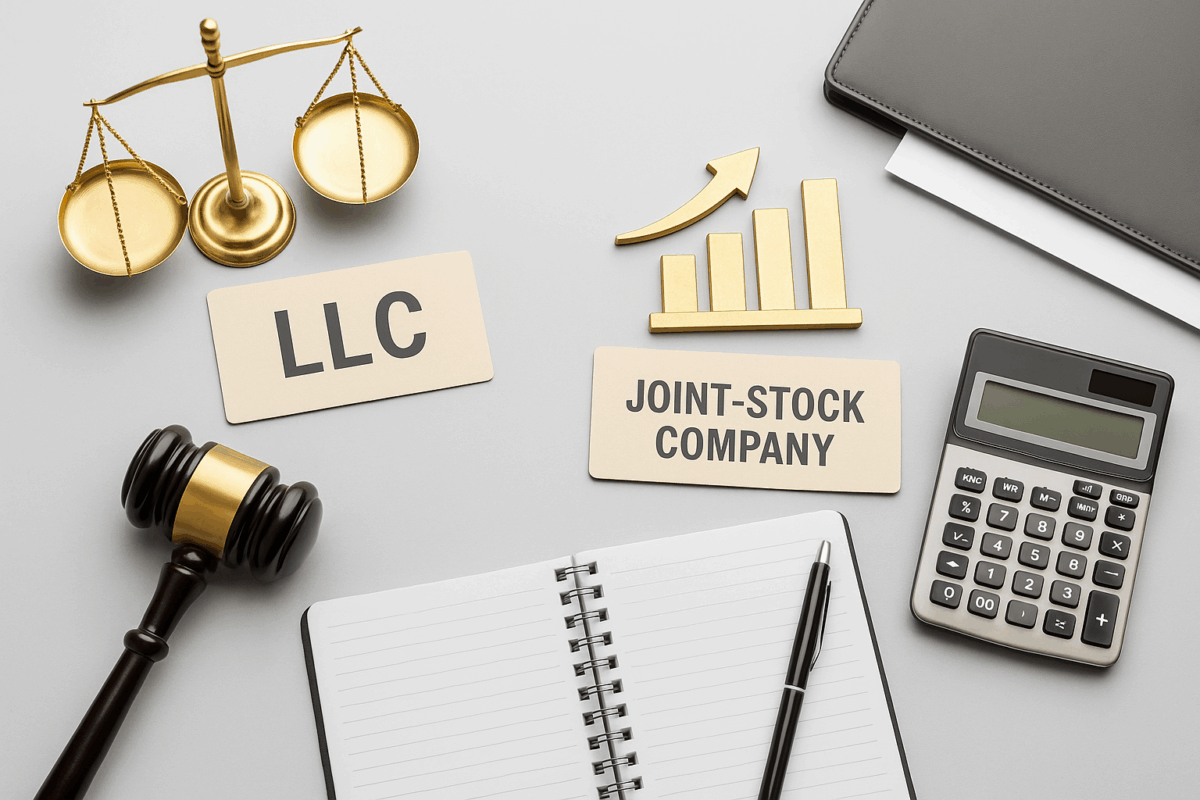 Trong các loại hình doanh nghiệp tại Việt Nam, công ty TNHH và công ty cổ phần được lựa chọn nhiều nhất, mỗi loại hình đều có ưu nhược điểm riêng về cơ cấu, huy động vốn, trách nhiệm và tính minh bạch.